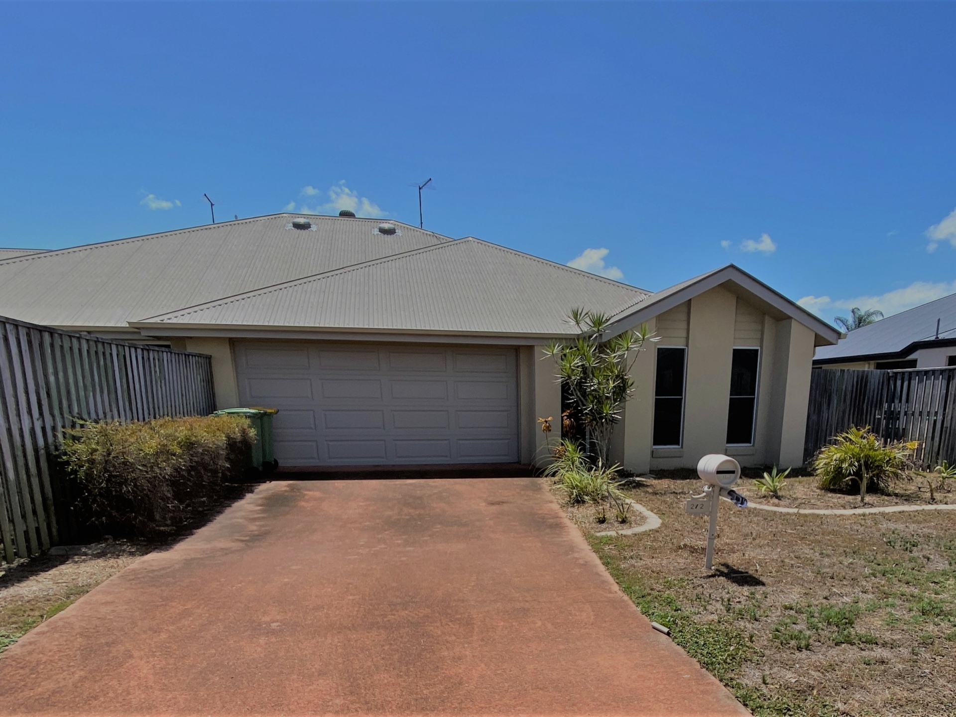 2/2 Duranbah Circuit, Blacks Beach