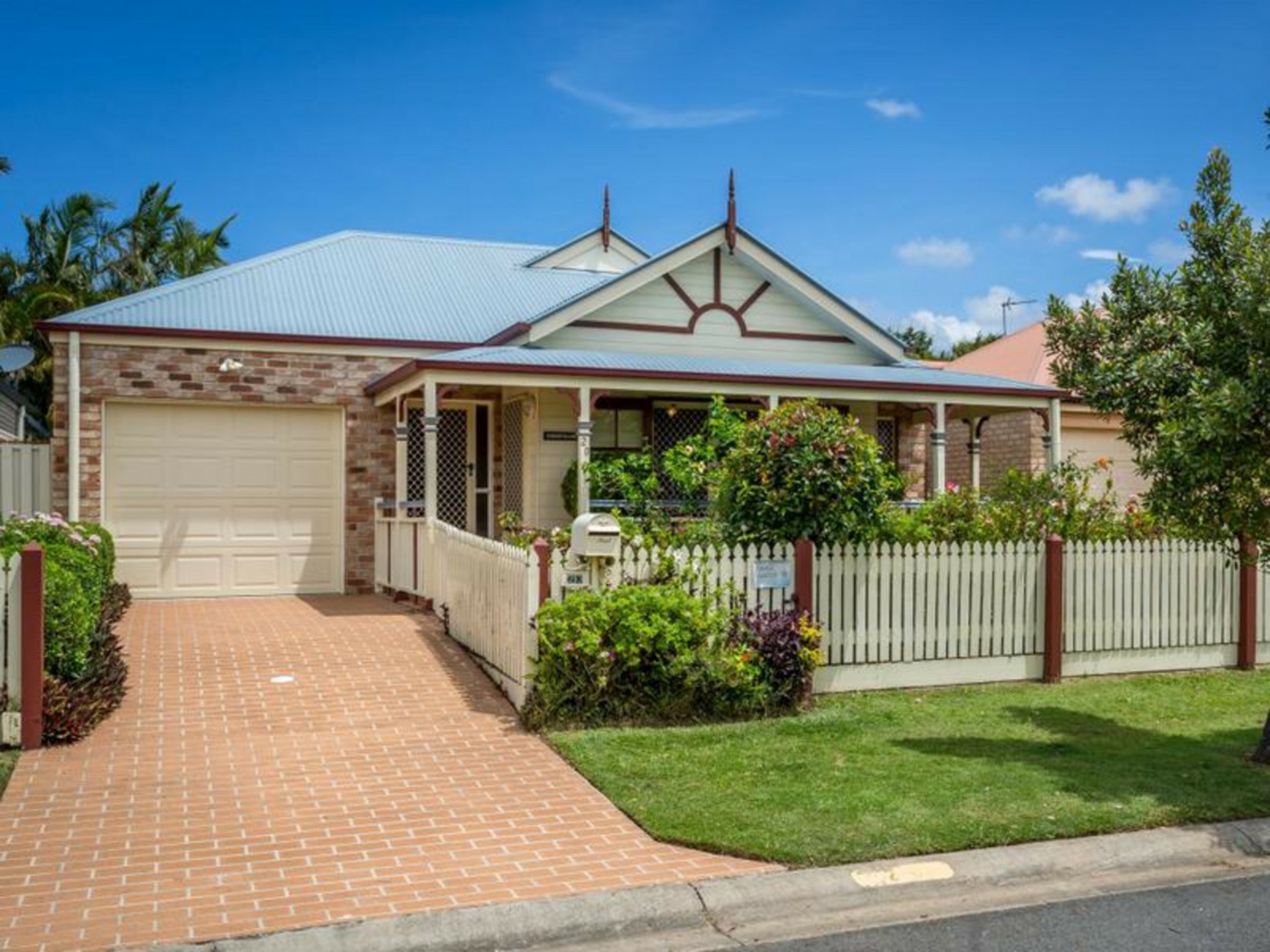 20 Gerona Circuit Varsity Lakes QLD Property Details LJ Hooker