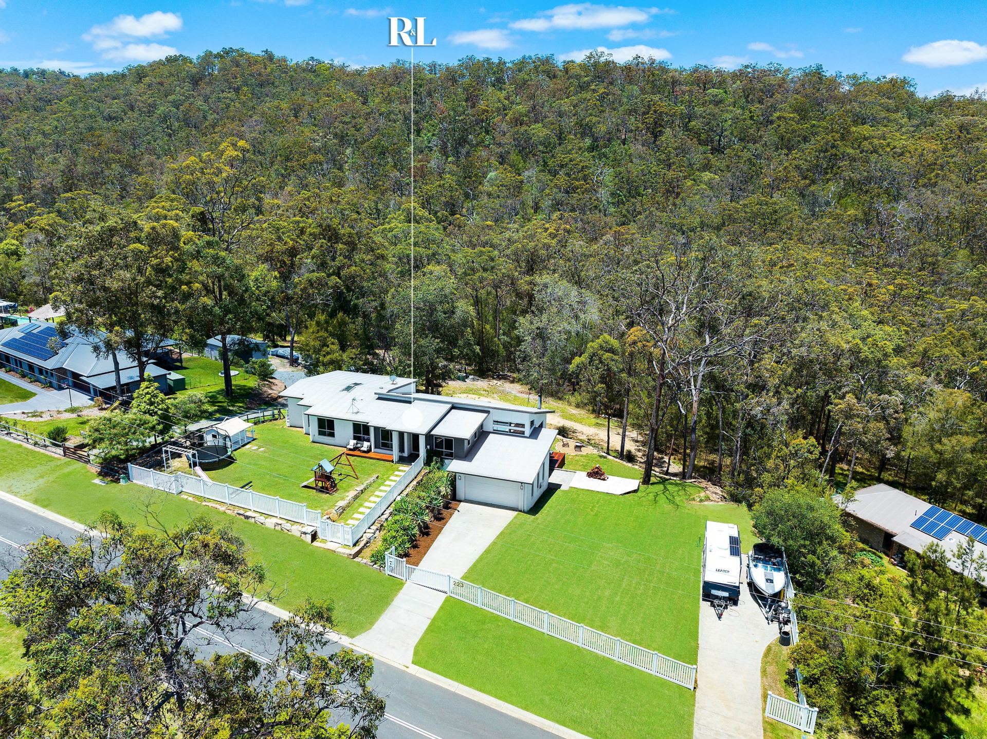 31 Chippewa Circuit Mudgeeraba QLD Property Details LJ Hooker