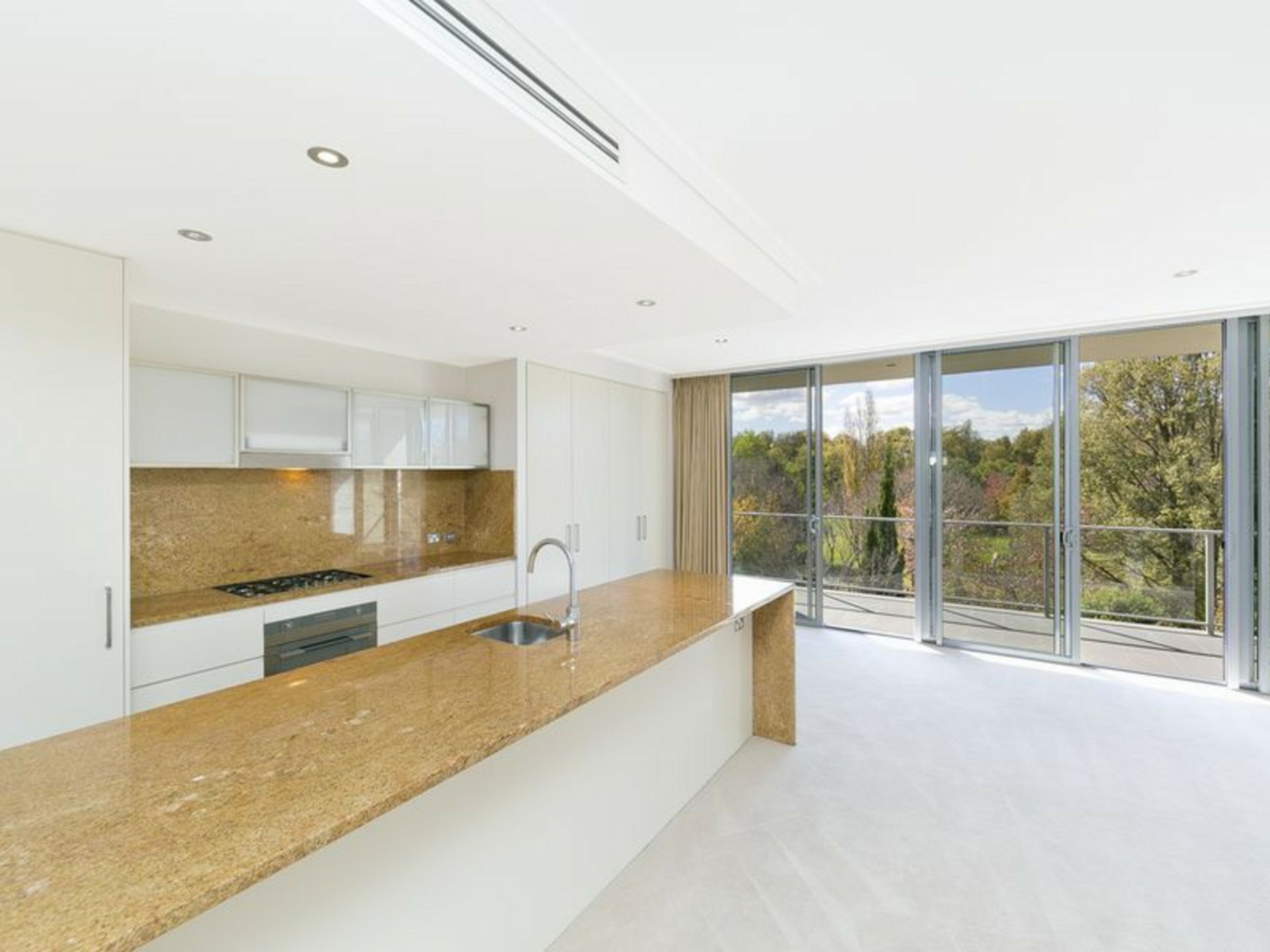 127/15 Coranderrk Street, City