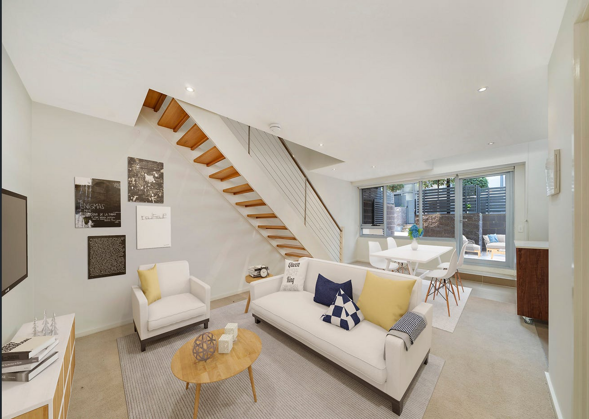 5/2 The Mews, City