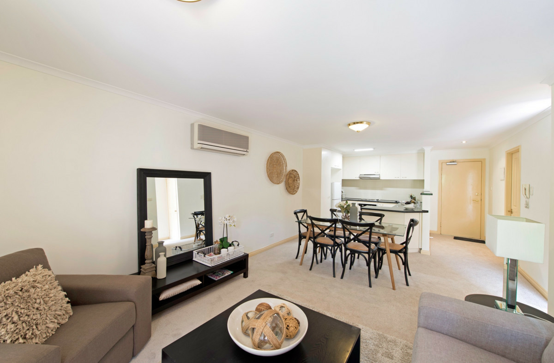 27/38 Torrens Street, Braddon
