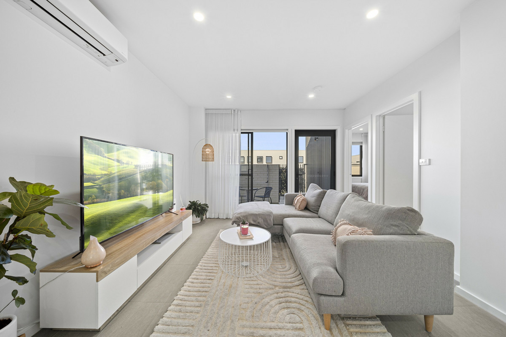 59/60 Kingsland Parade, Casey
