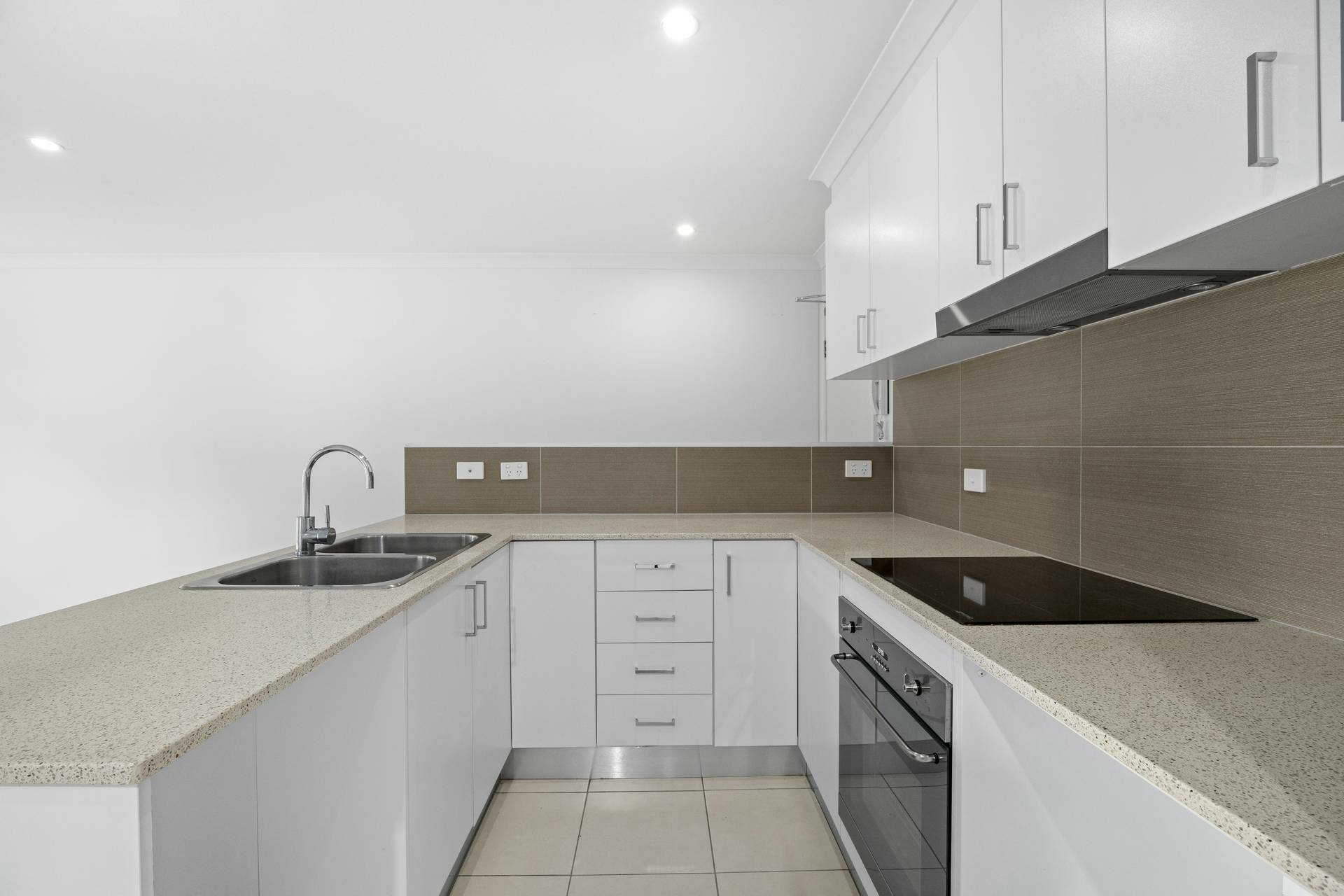 15/32 Stockdale Street, Dickson