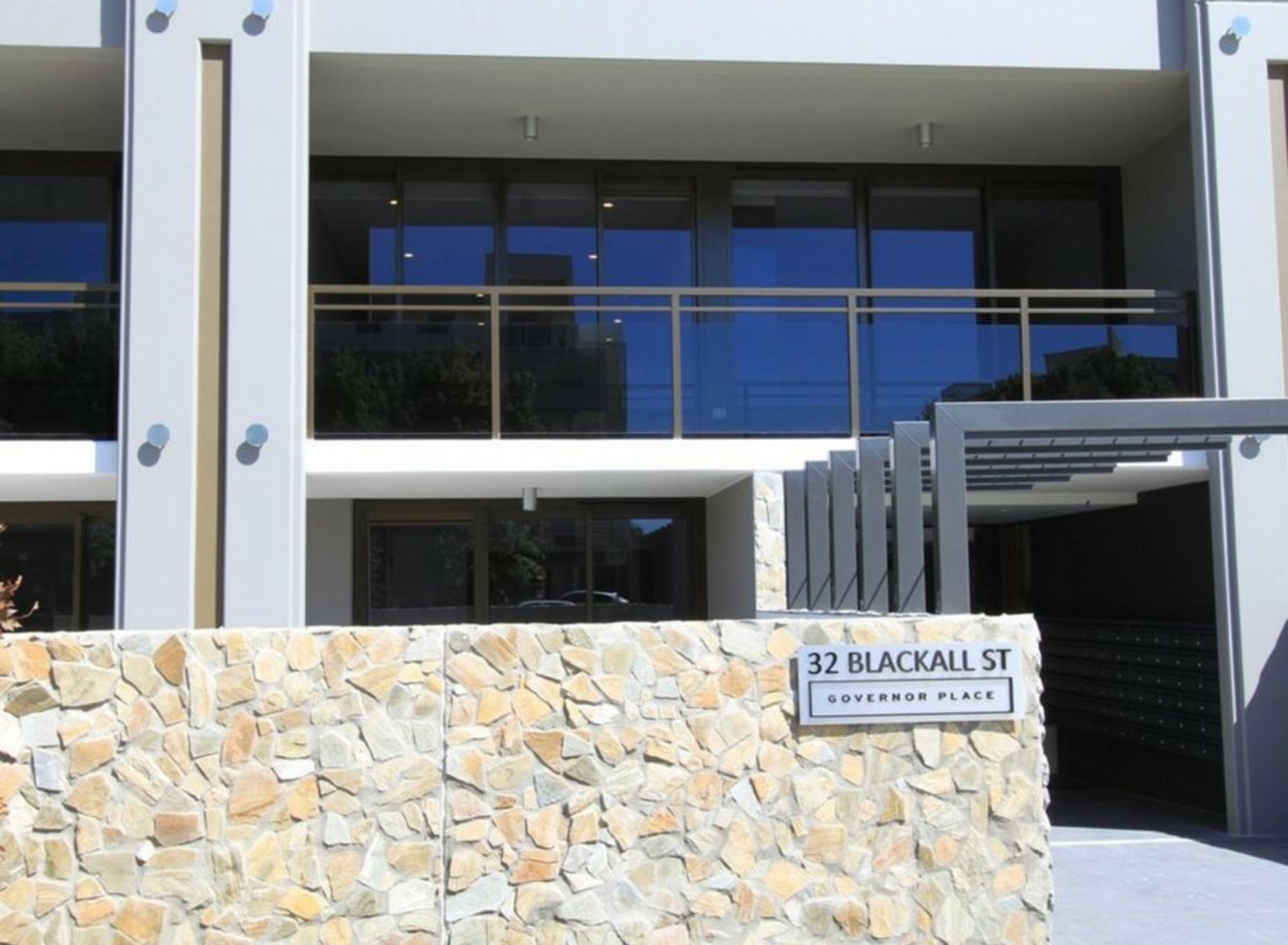 87/32 Blackall Street, Barton