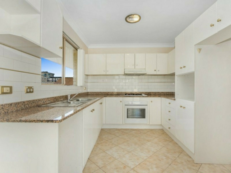 3/5-7 Sorrell Street, Parramatta