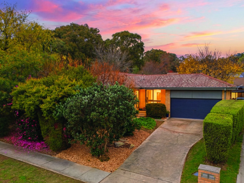 1 Perry Drive, Chapman, Chapman