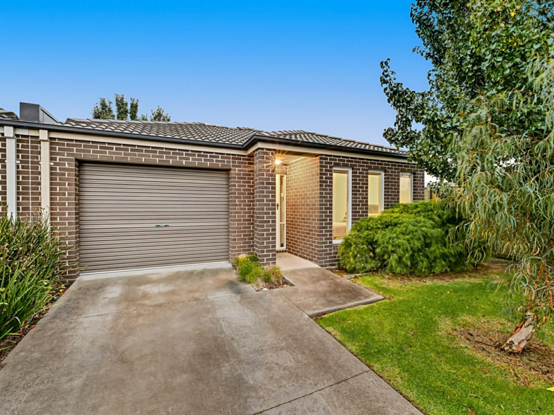 11 Bibury Street, Cranbourne North, Cranbourne North