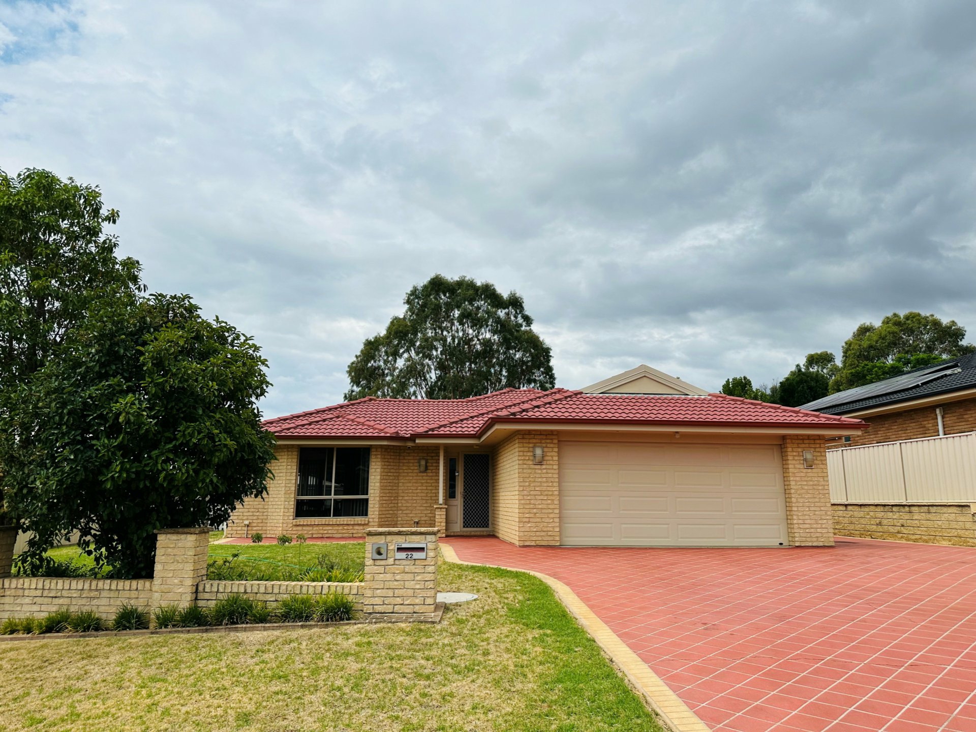 22 HINTON DRIVE Gunnedah NSW Property Details LJ Hooker