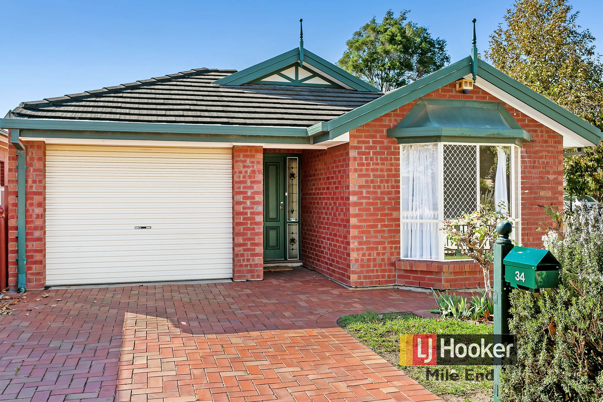 34 Burley Griffin Boulevard, Brompton
