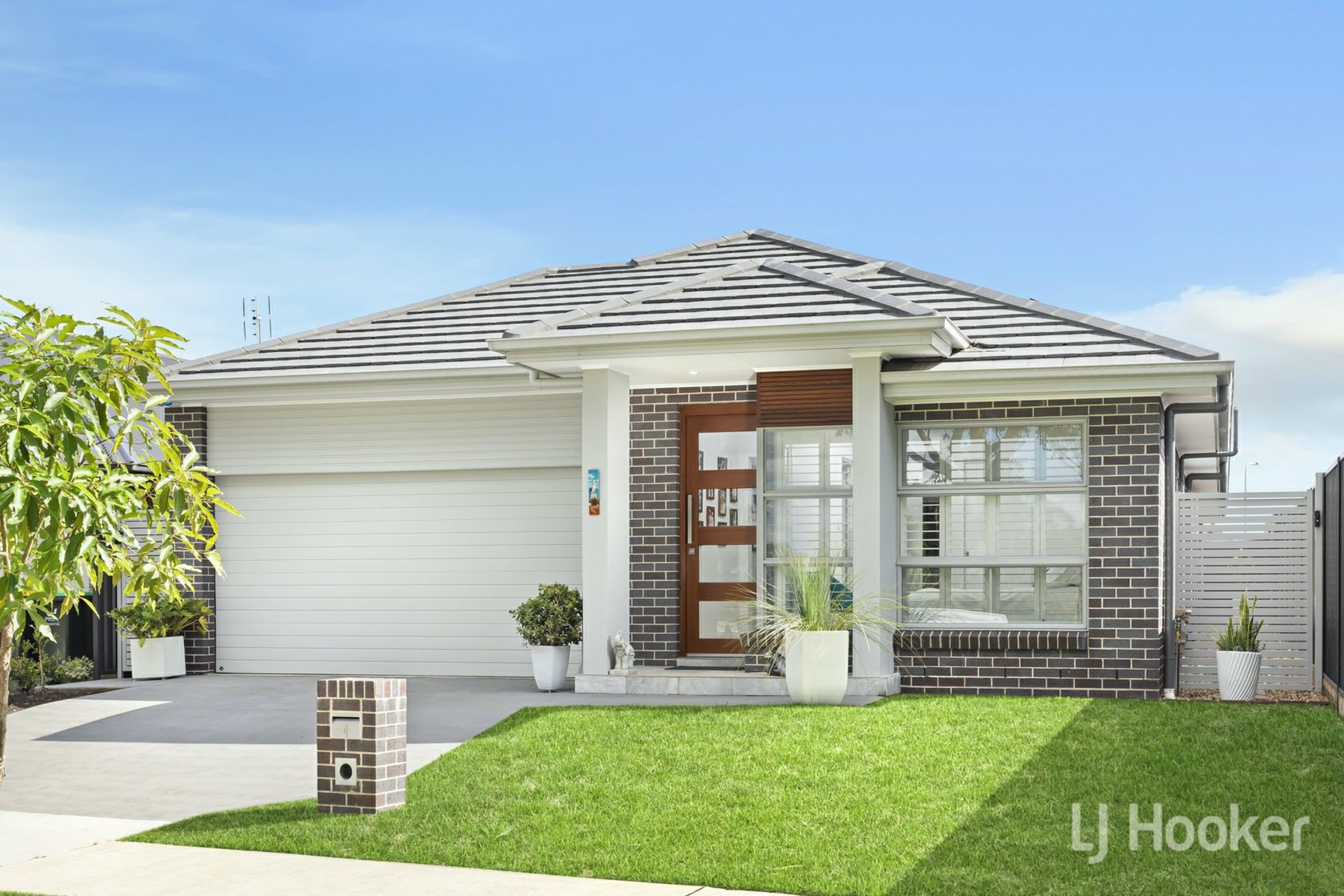 4 Dennis Street Thirlmere NSW House for Sale LJ Hooker