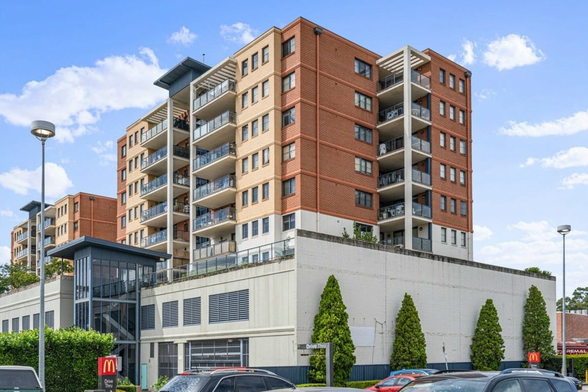 555/360-362 The Horsley Drive, Fairfield