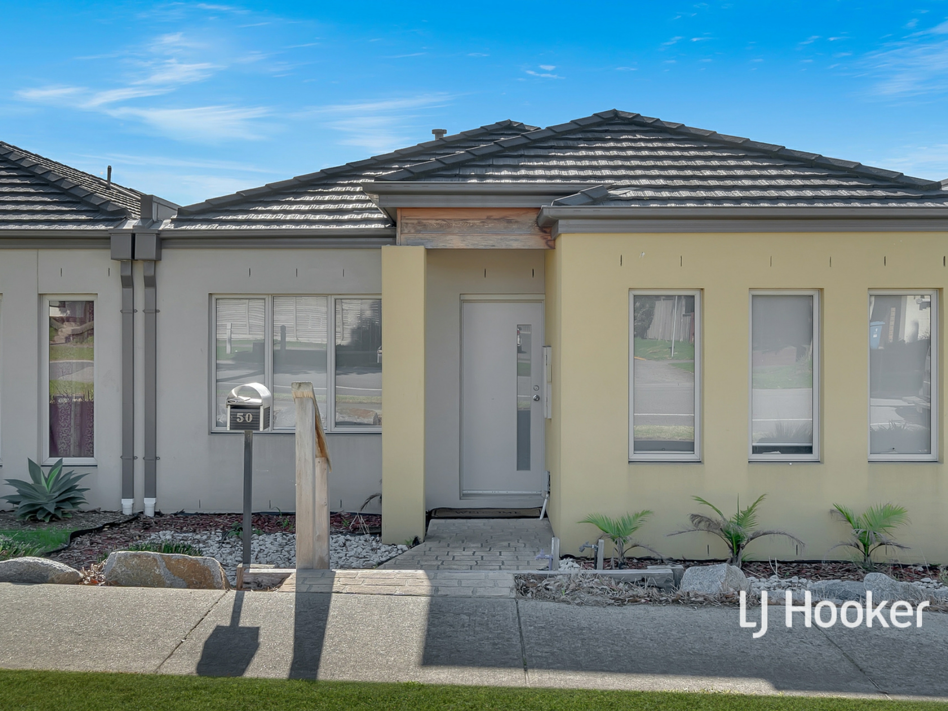 50 Mannavue Boulevard, Cranbourne North