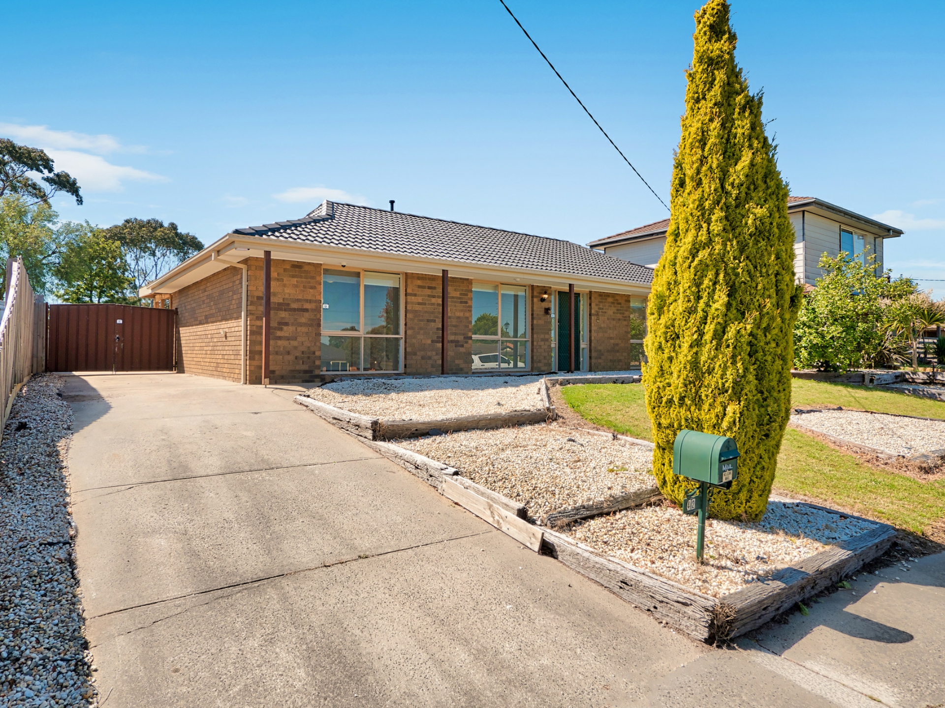 42 Monahans Road, Cranbourne