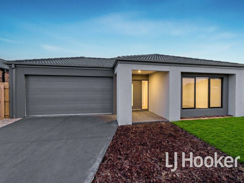 35 Dream Avenue, Cranbourne East, Cranbourne East