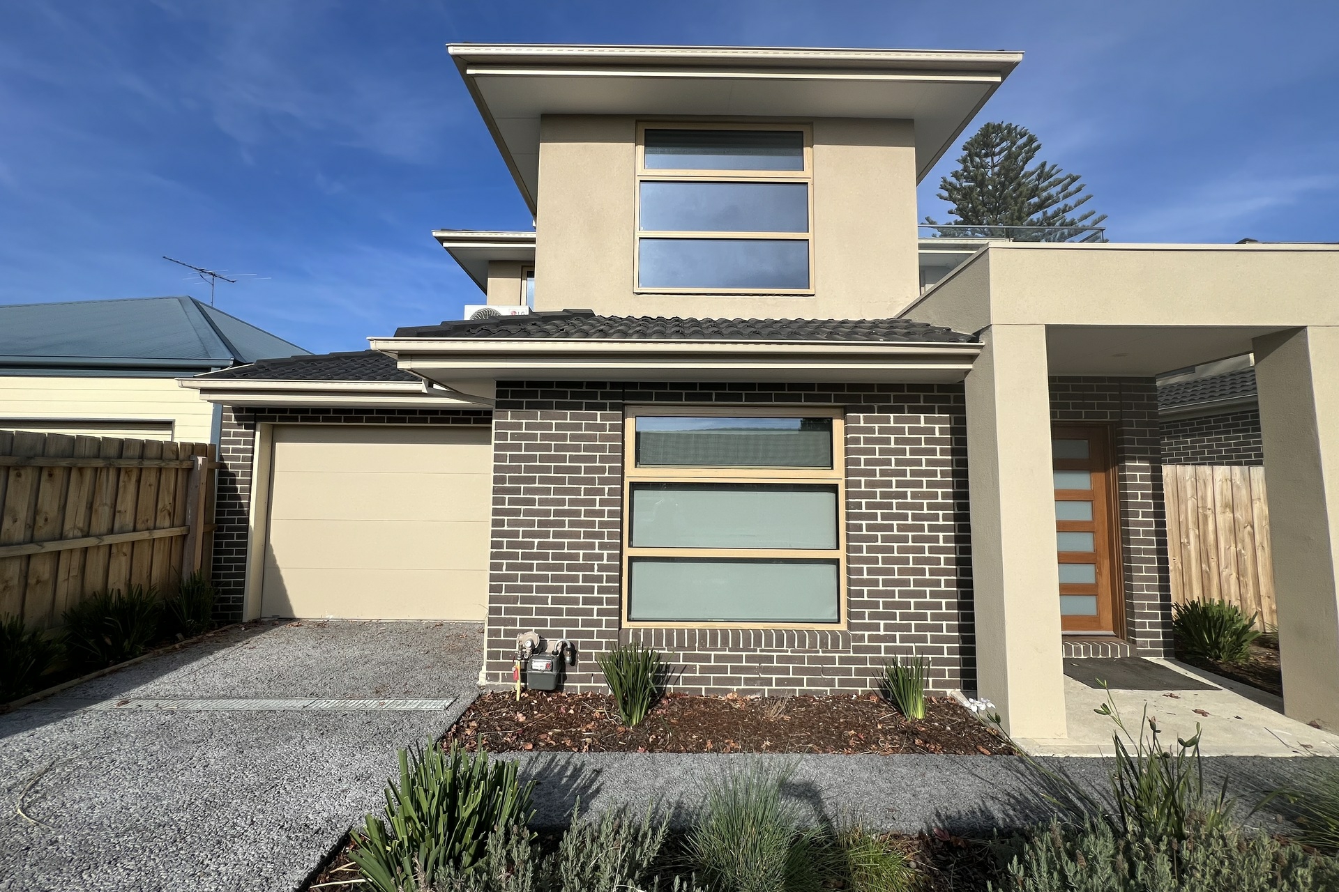 2C Wykeham Court, Frankston