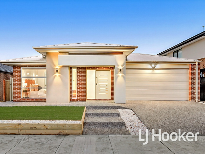 19 Prado Avenue, Clyde North, Clyde North