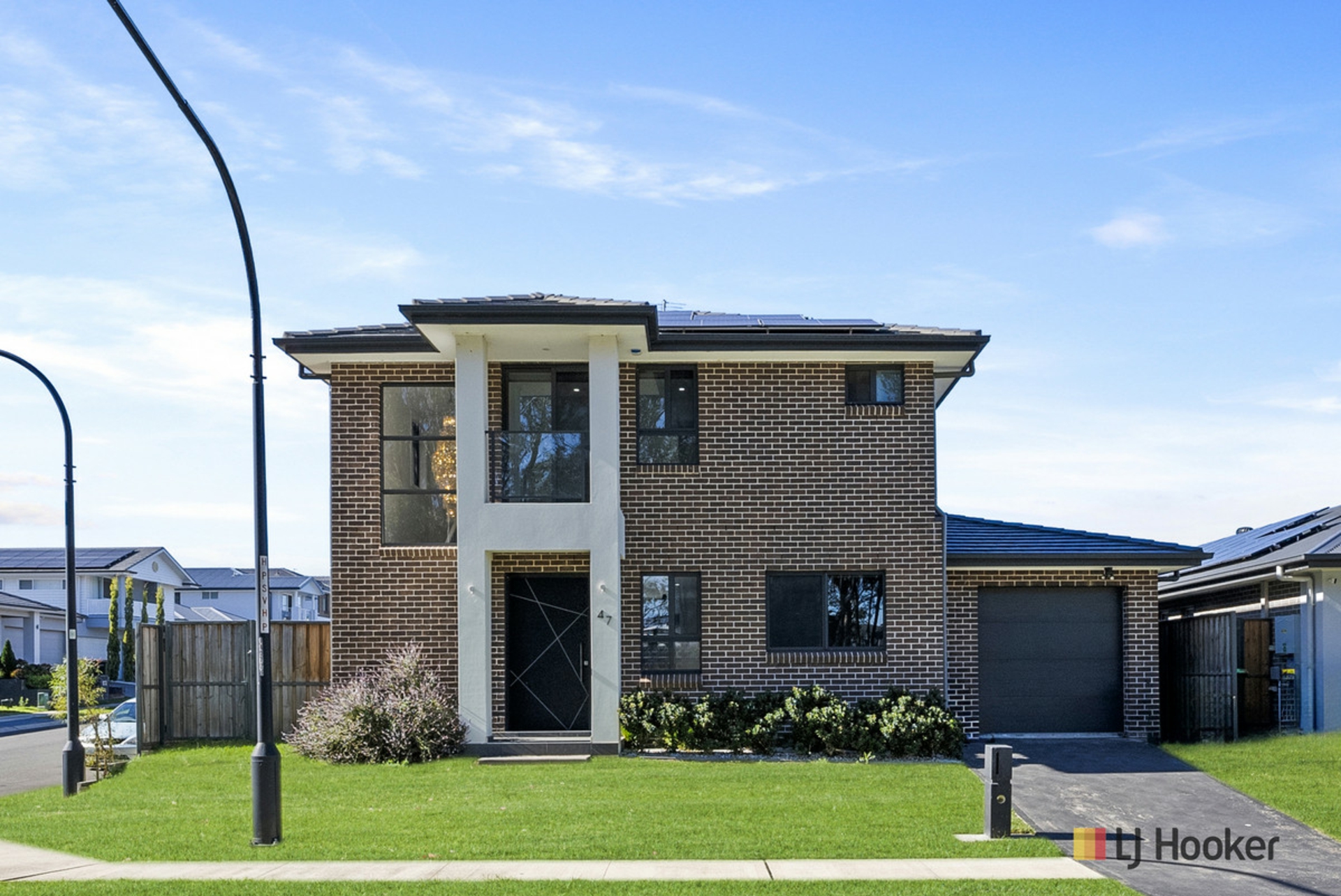47 Flemington Parkway, Box Hill