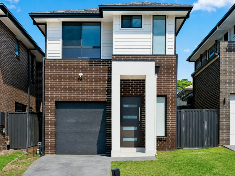 8 Yusen Street (Grantham Farm), Riverstone, Riverstone