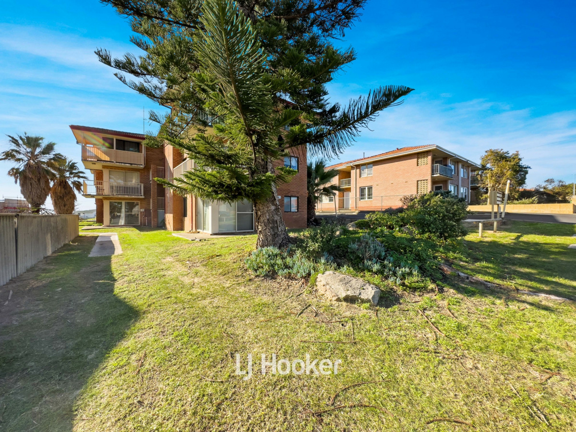 2/10 William Street, Bunbury