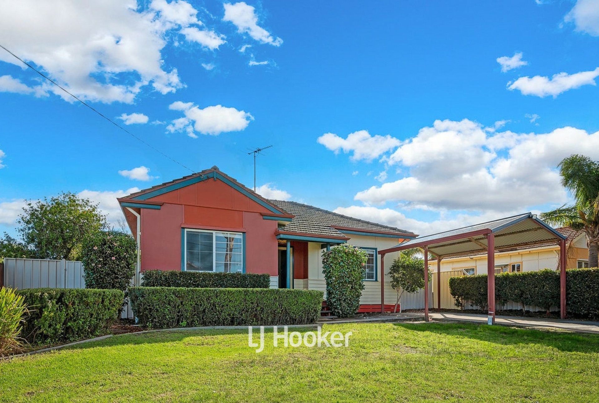 14 Frankel Street, Carey Park