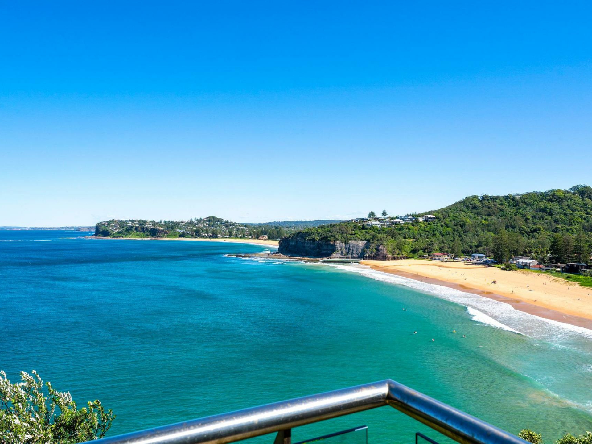 72 The Serpentine Bilgola Beach NSW Property Details LJ Hooker