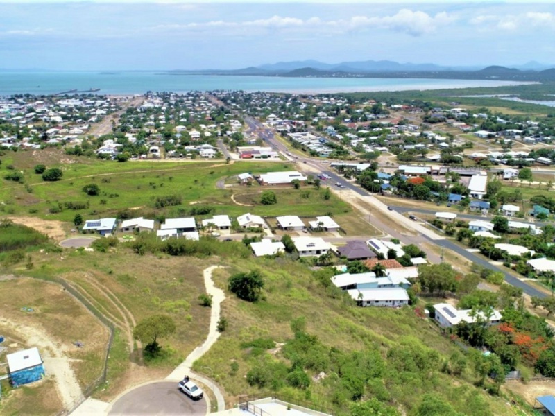 36 Tynwald Ave, Bowen