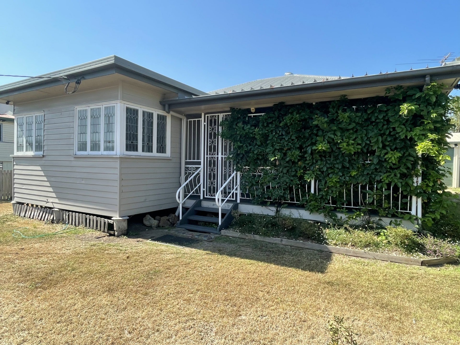 149 Elphinstone Street, Berserker