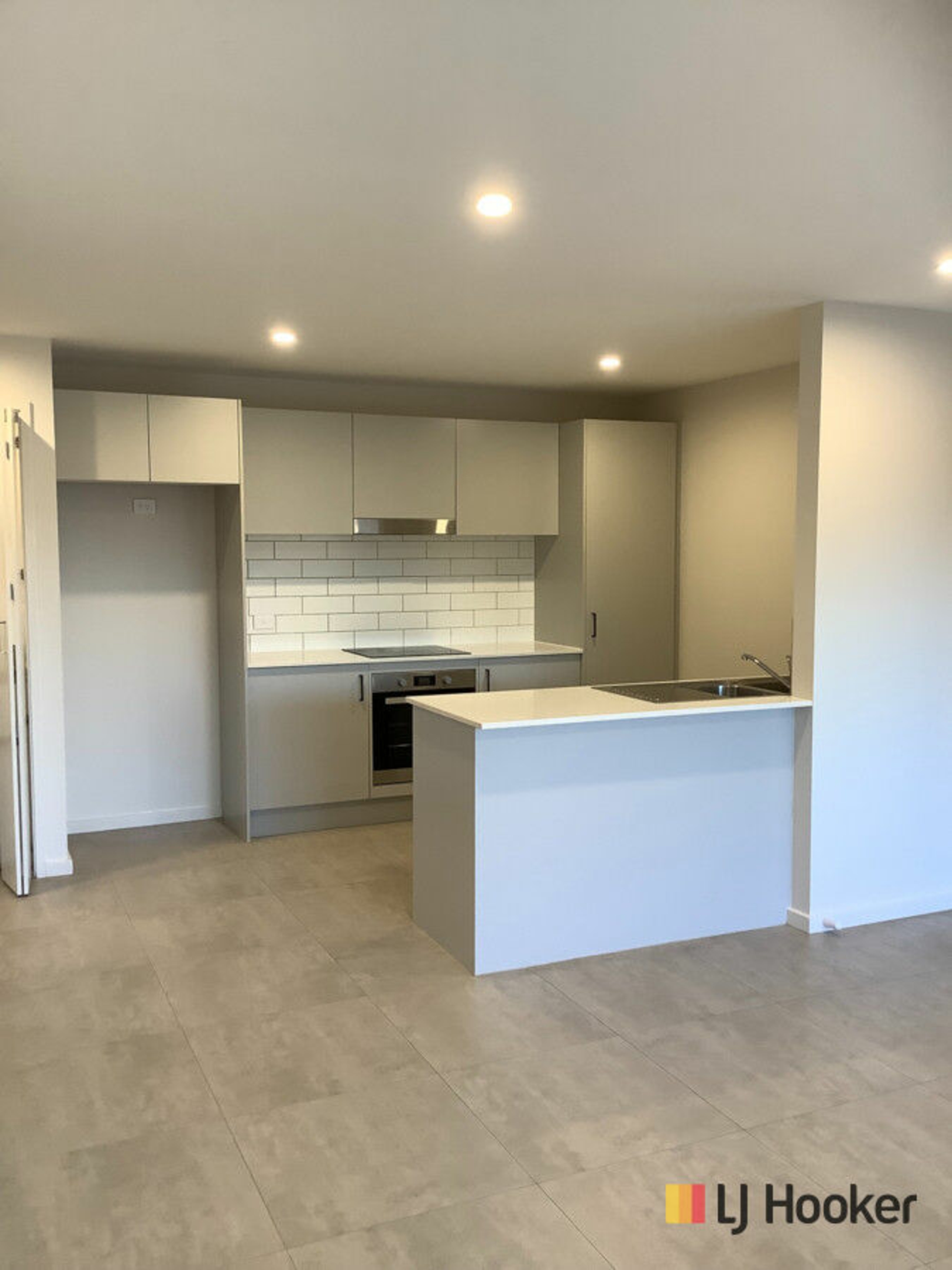 25/530 Cotter Road, Coombs