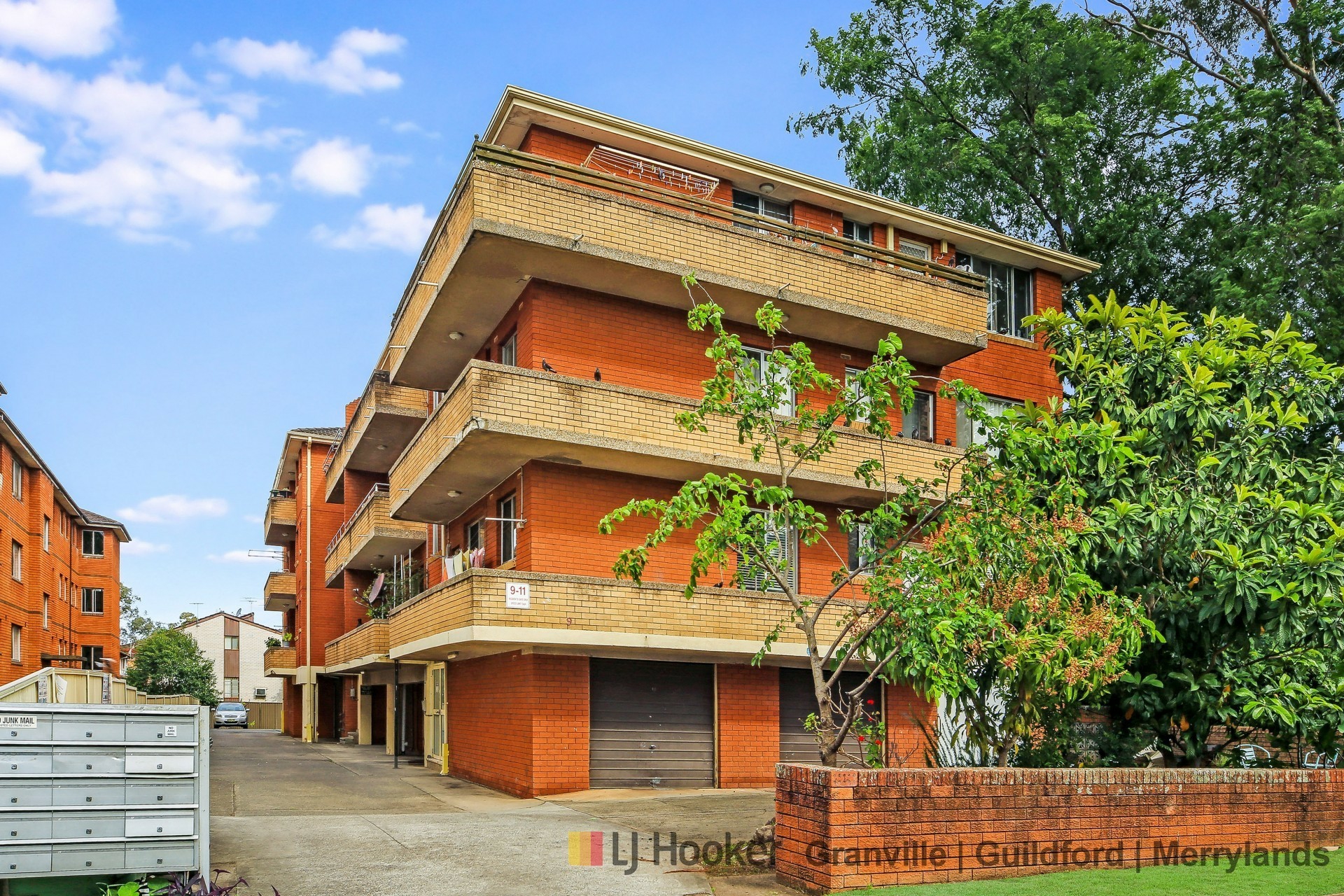 13/9-11 Lackey Street, Fairfield