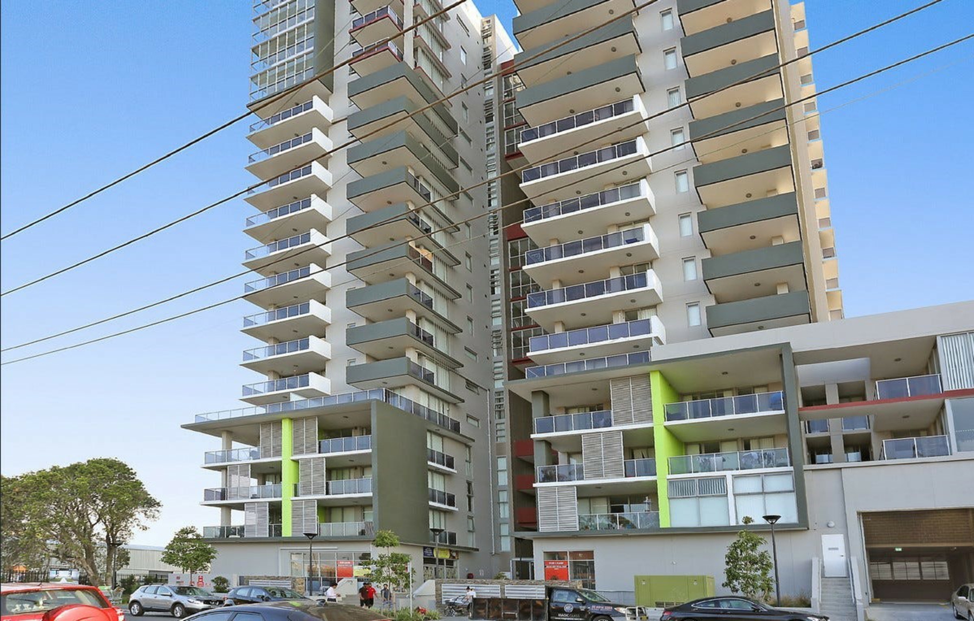 805/6 East Street, Granville