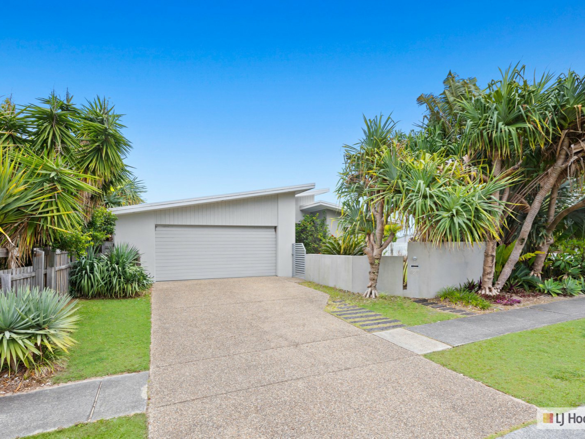 426 Casuarina Way Casuarina NSW Property Details LJ Hooker