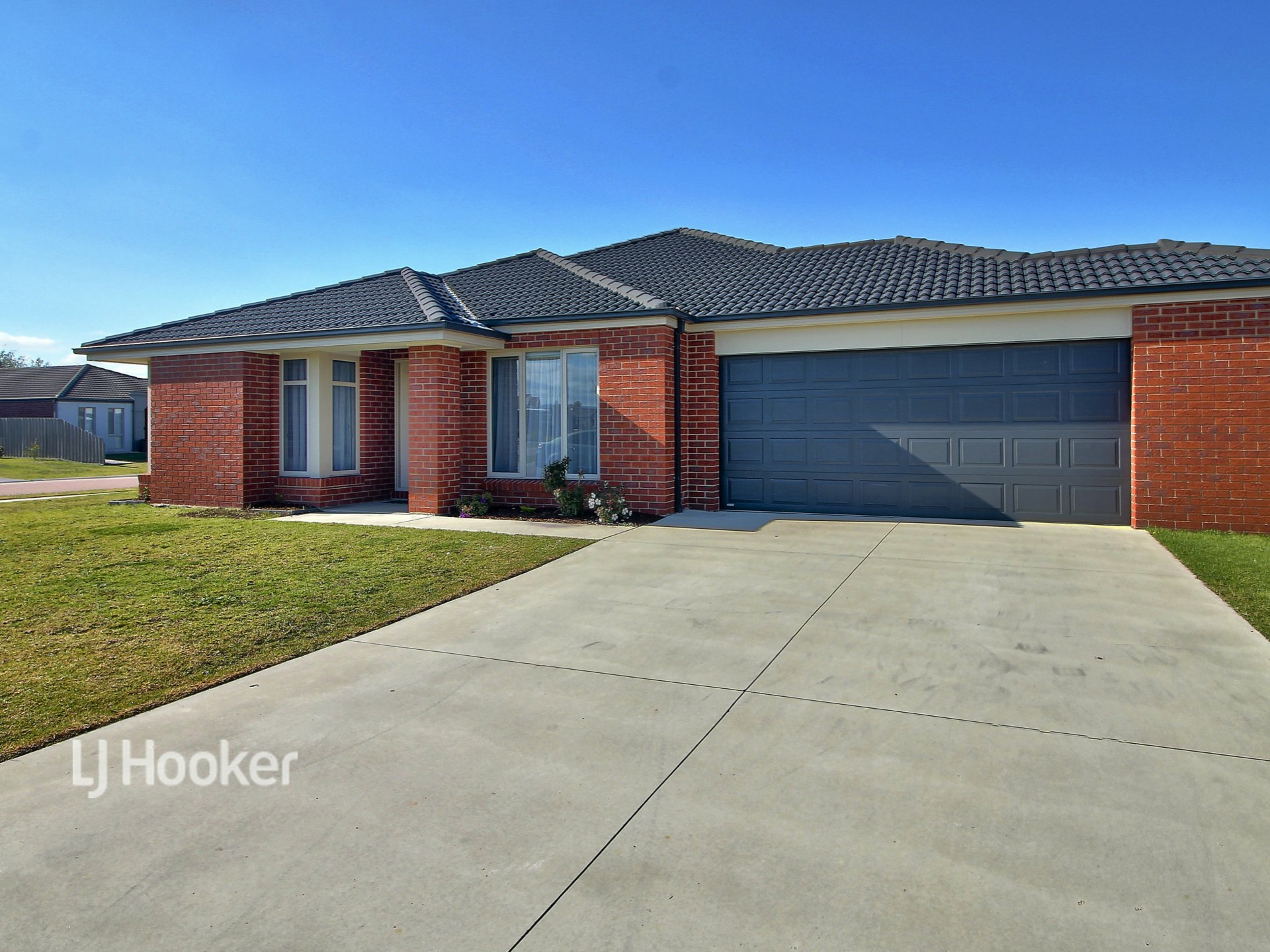 1 Barton Place Eastwood VIC Property Details LJ Hooker