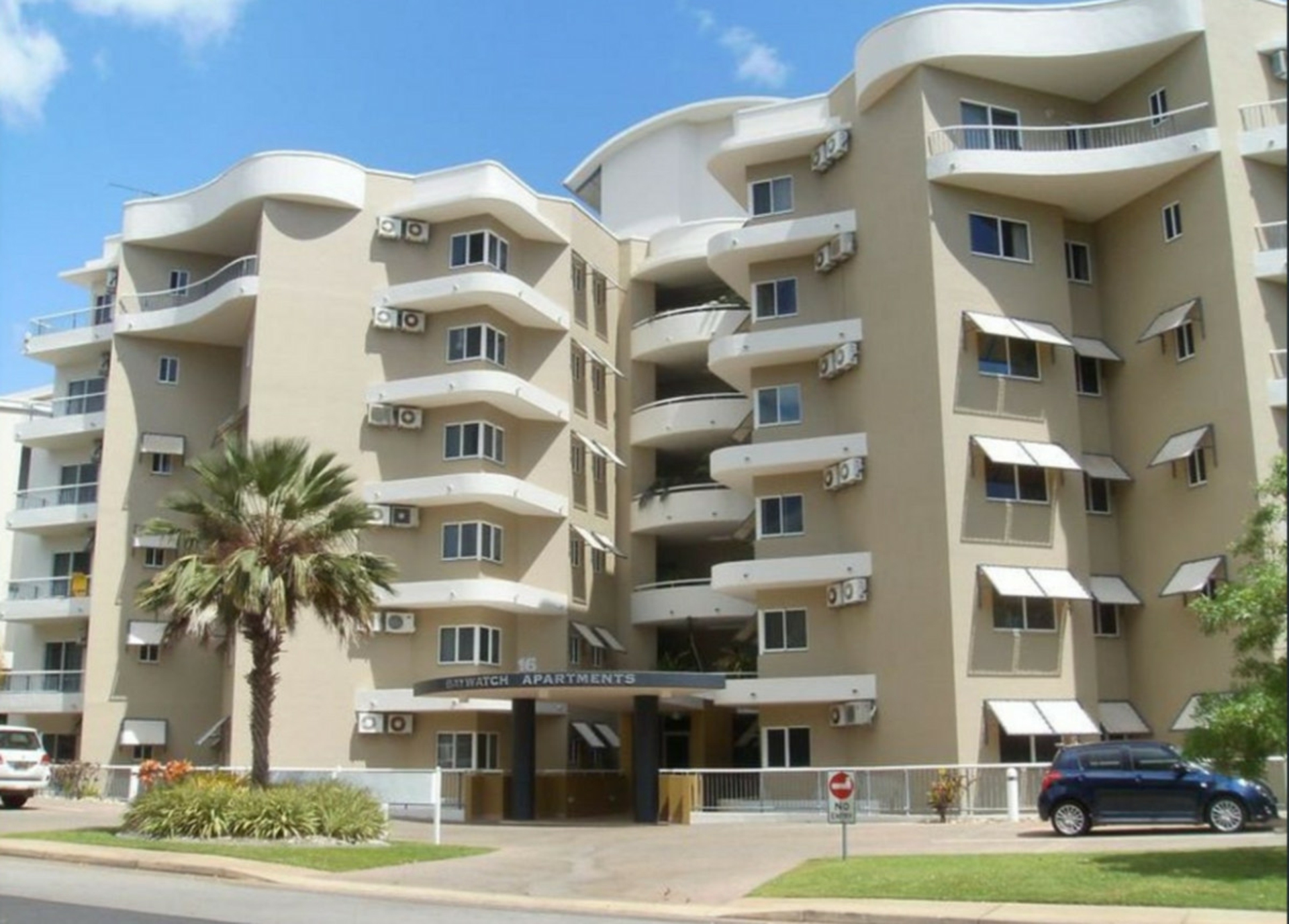 22/16 Marina Boulevard, Cullen Bay