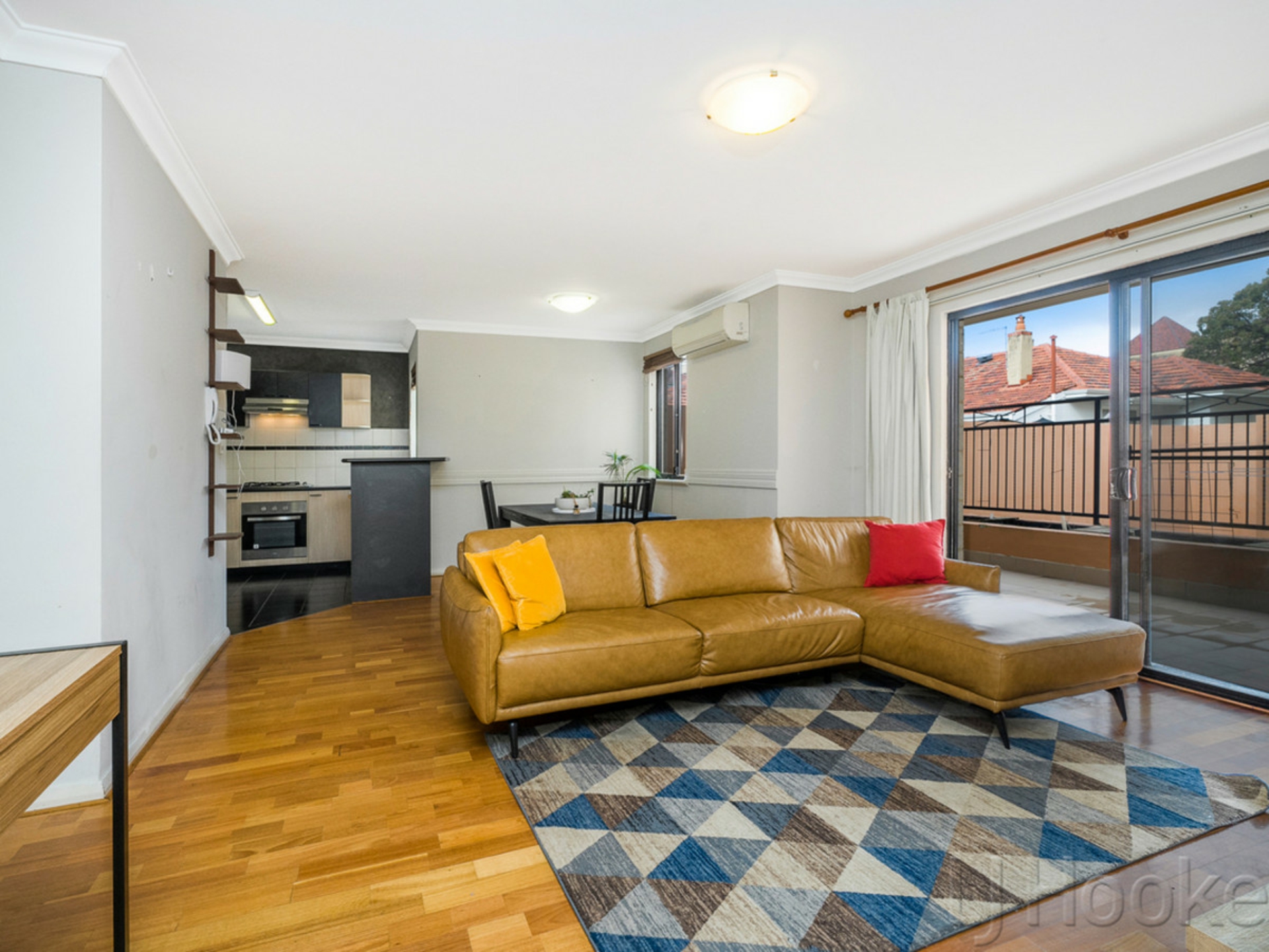 8/28 Bronte Street, East Perth