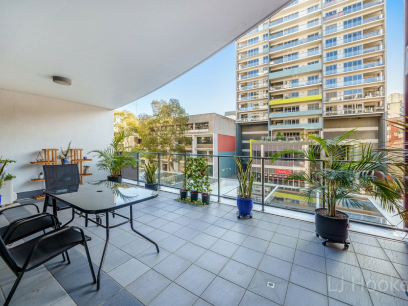 17/143 Adelaide Terrace, East Perth, East Perth