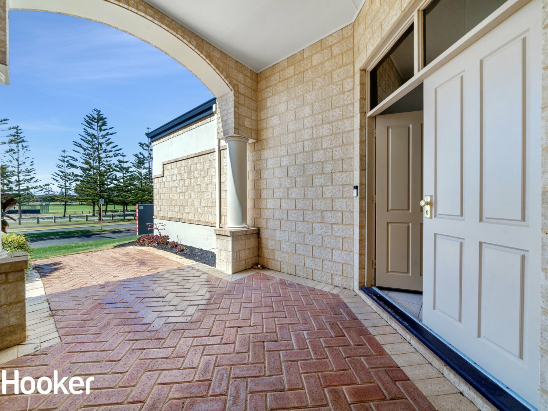 19 Miami Beach Promenade Iluka WA Property Details LJ Hooker