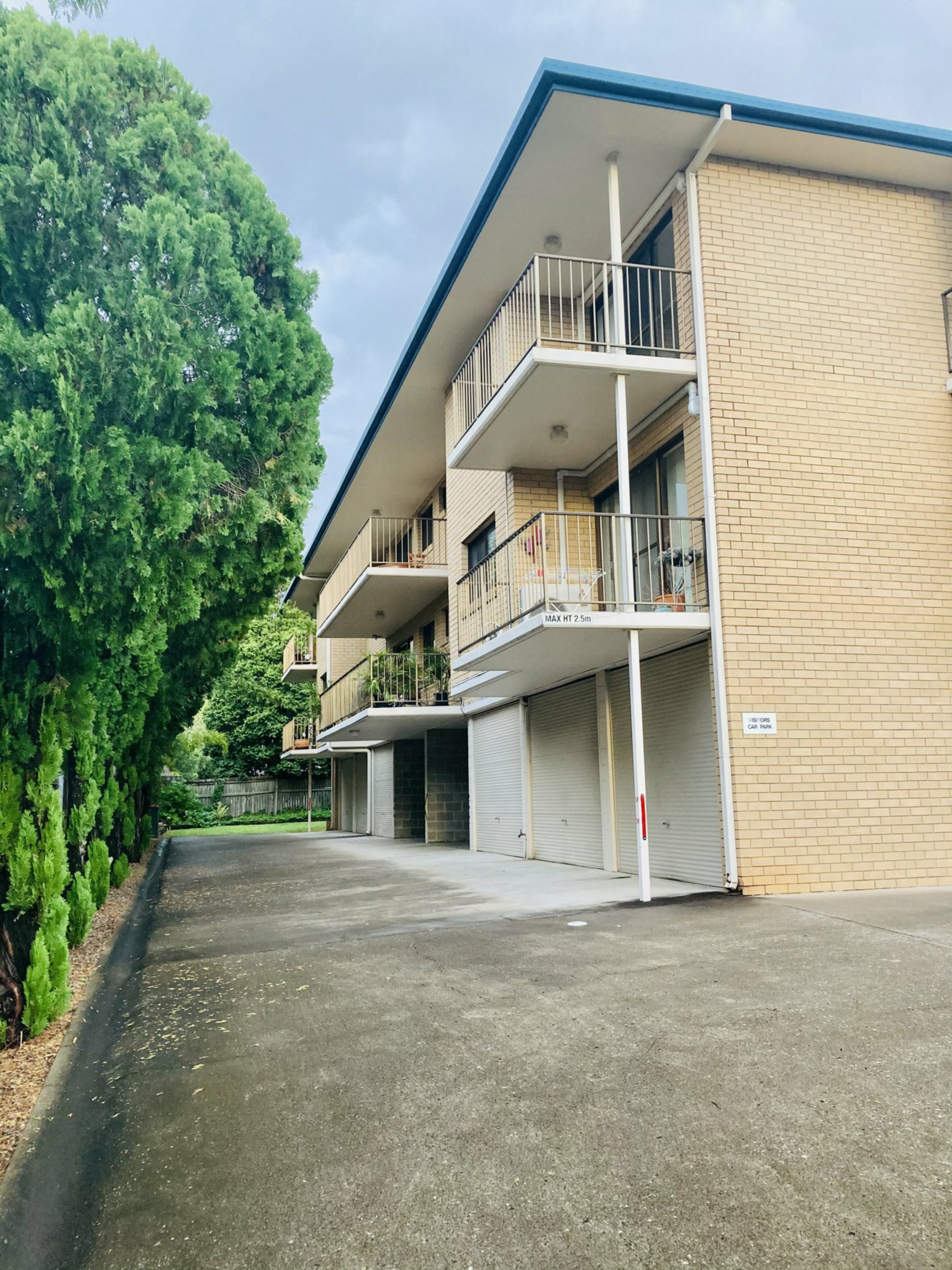 4/37 Franz Road, Clayfield