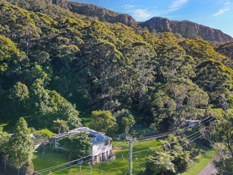 10 Morrison Avenue, Coledale, Coledale