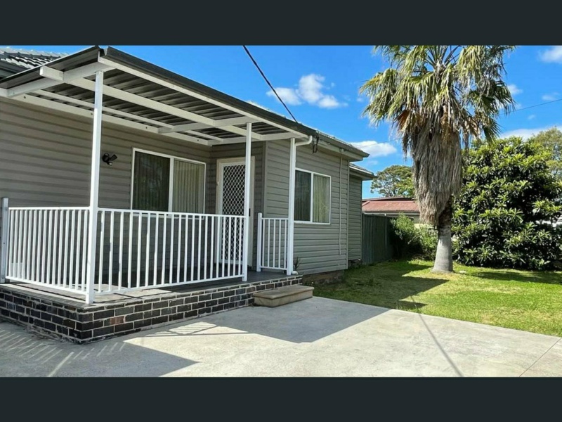 4 Dan Crescent, Lansvale, Lansvale