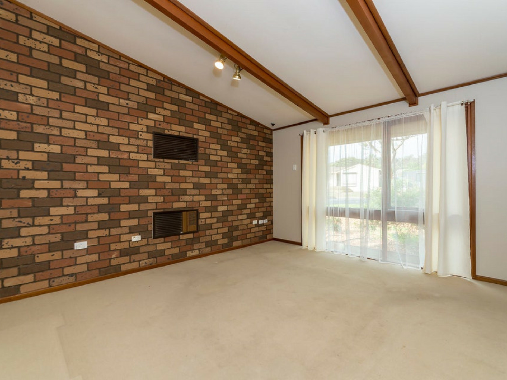 14 Hawker Crescent, Elizabeth East