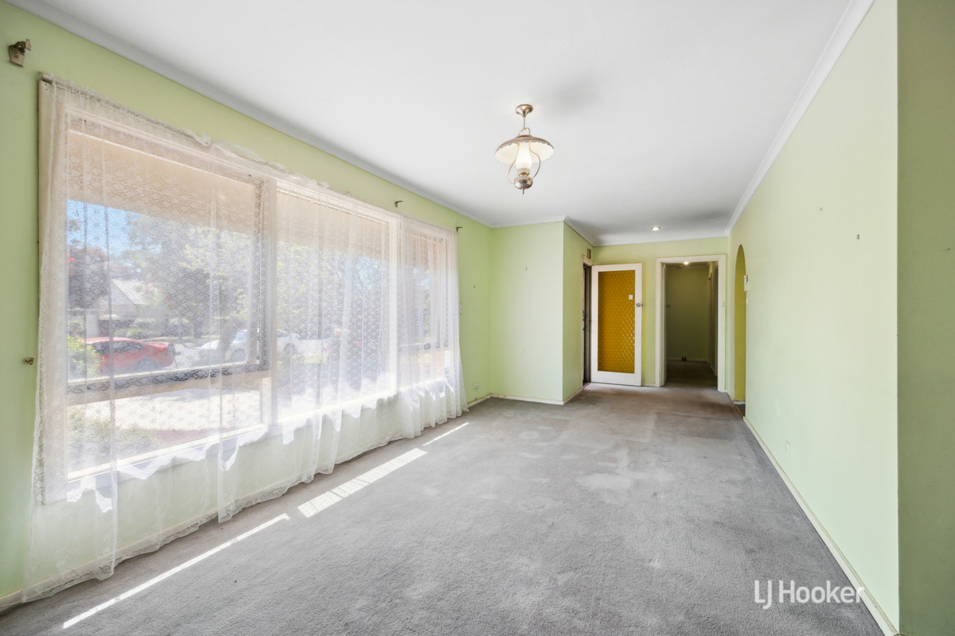 18 Seaborough Road, Elizabeth Park