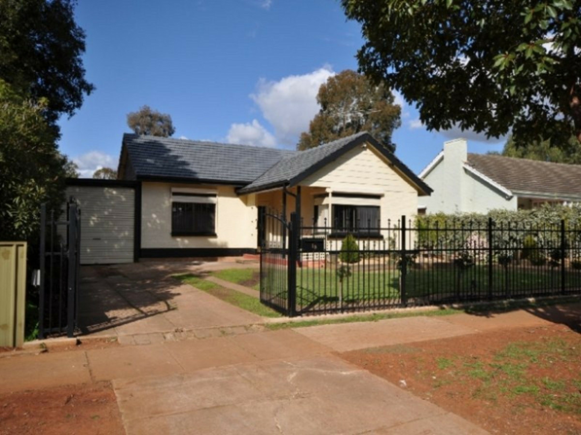 19 Mofflin Road, Elizabeth Grove