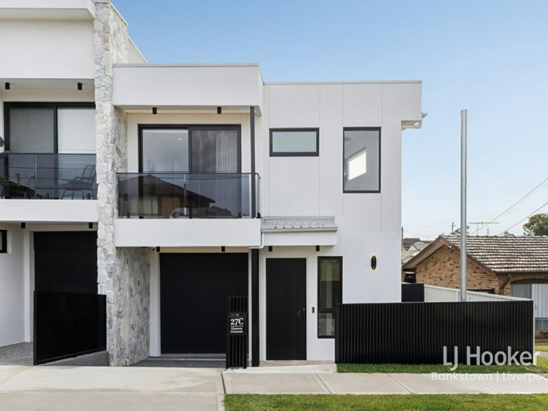 27C Elouera Crescent, Moorebank, Moorebank