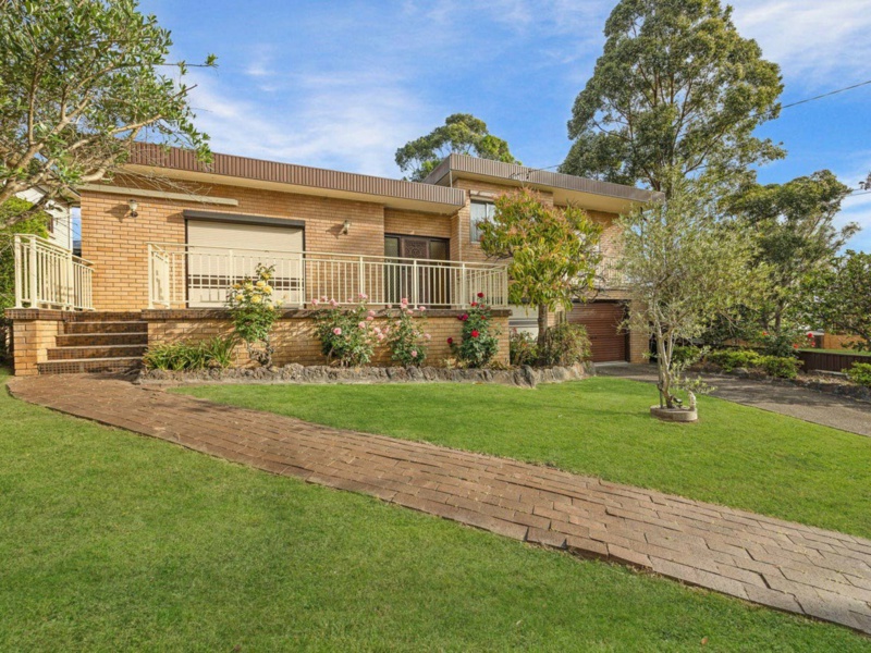 14 Harden Crescent, Georges Hall, Georges Hall