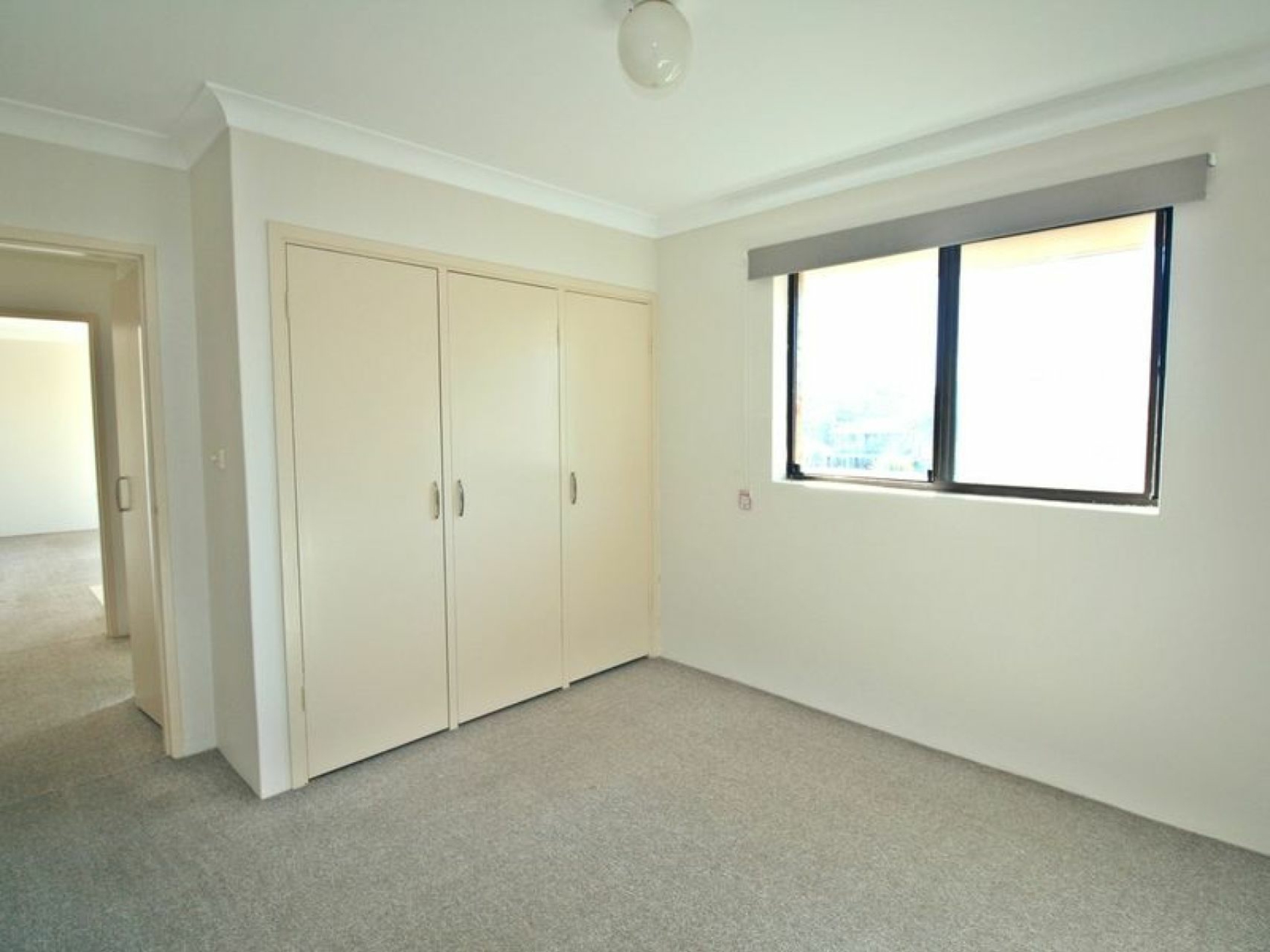 8/10 Ronald Avenue, Freshwater