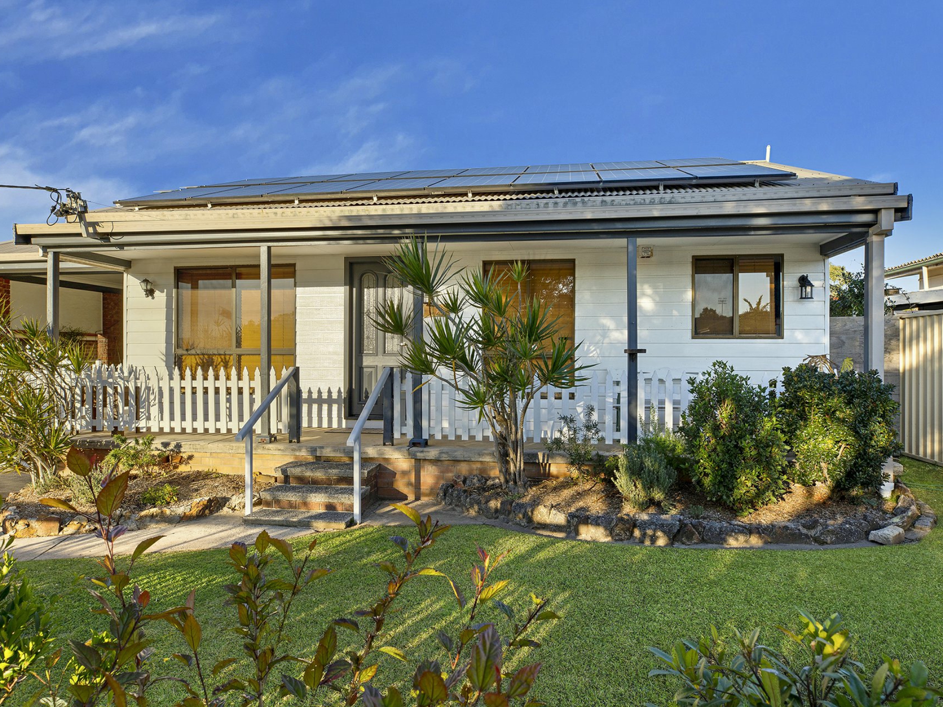 12 Shortland Avenue Killarney Vale NSW
