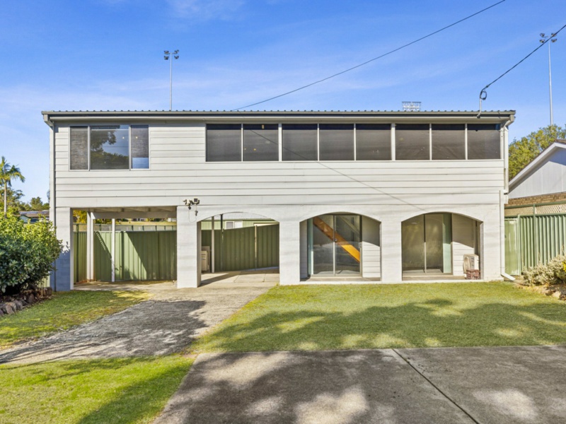 33 Mawson Drive, Killarney Vale, Killarney Vale