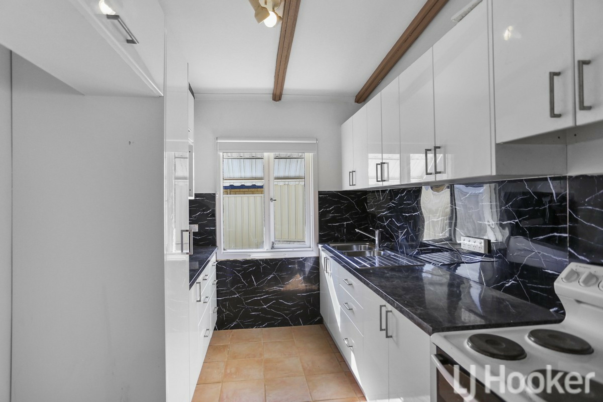 8 Dawe Street, Dawesville