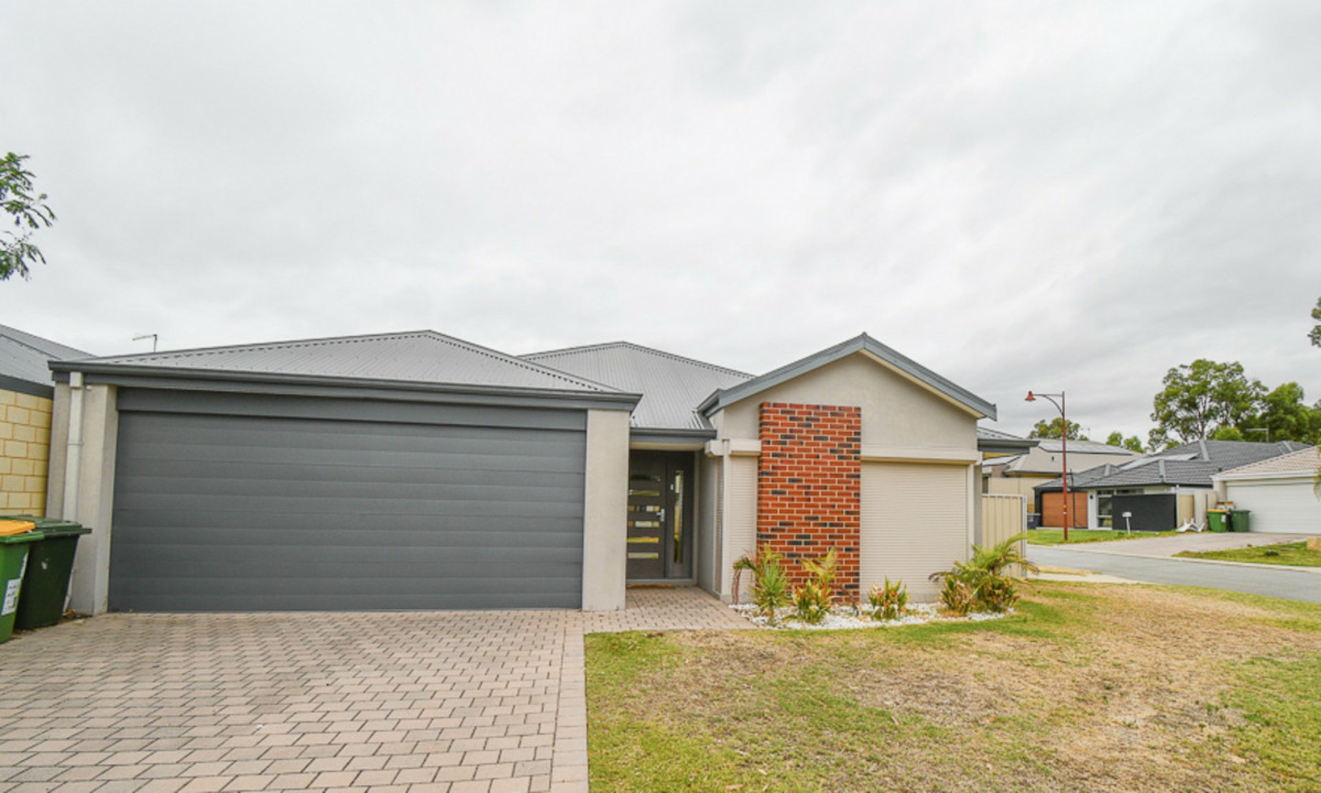 10 Ventura Way, Meadow Springs